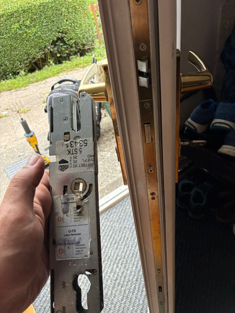 Gain entry replace faulty centre case on uPVC Door — Lockout in Halifax by LocksmithLocal