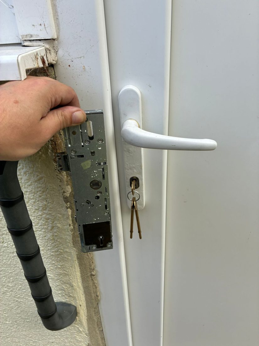 Centre case replaced on uPVC Door — Lock Change in Halifax by LocksmithLocal