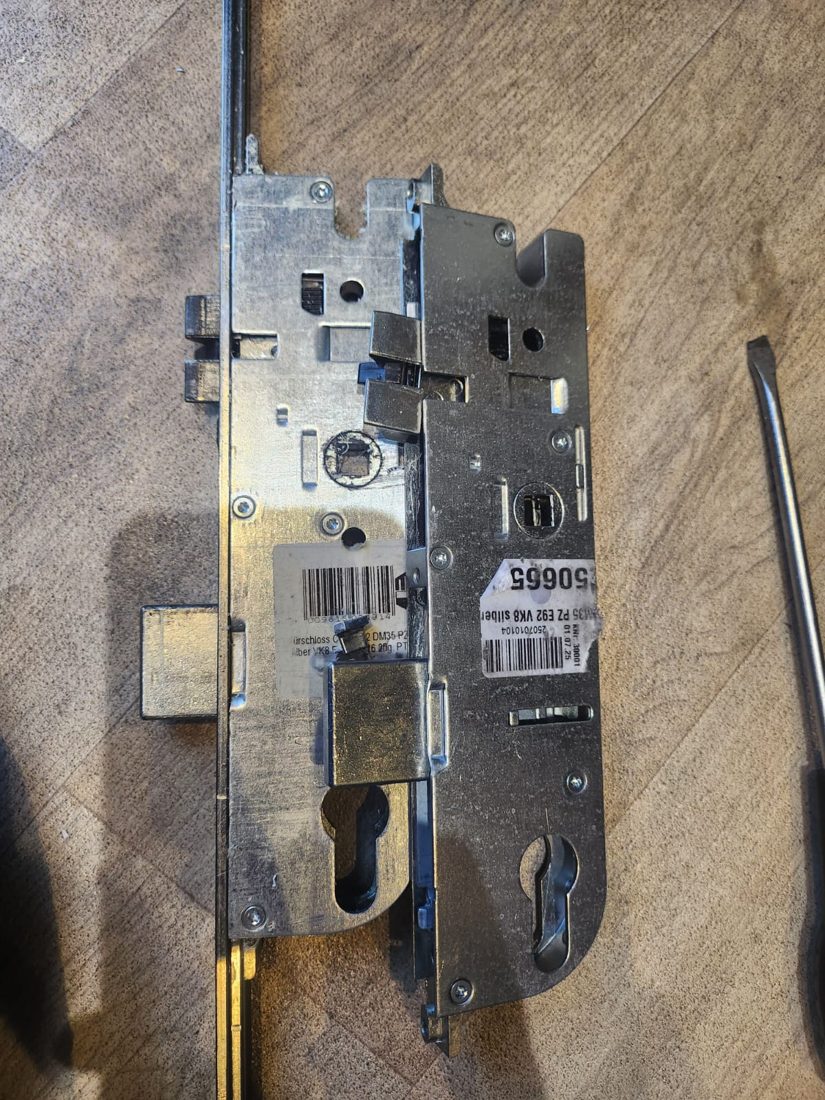 Key spinning in gearbox gained entry and replaced faulty gearbox — Lockout in Wakefield by LocksmithLocal