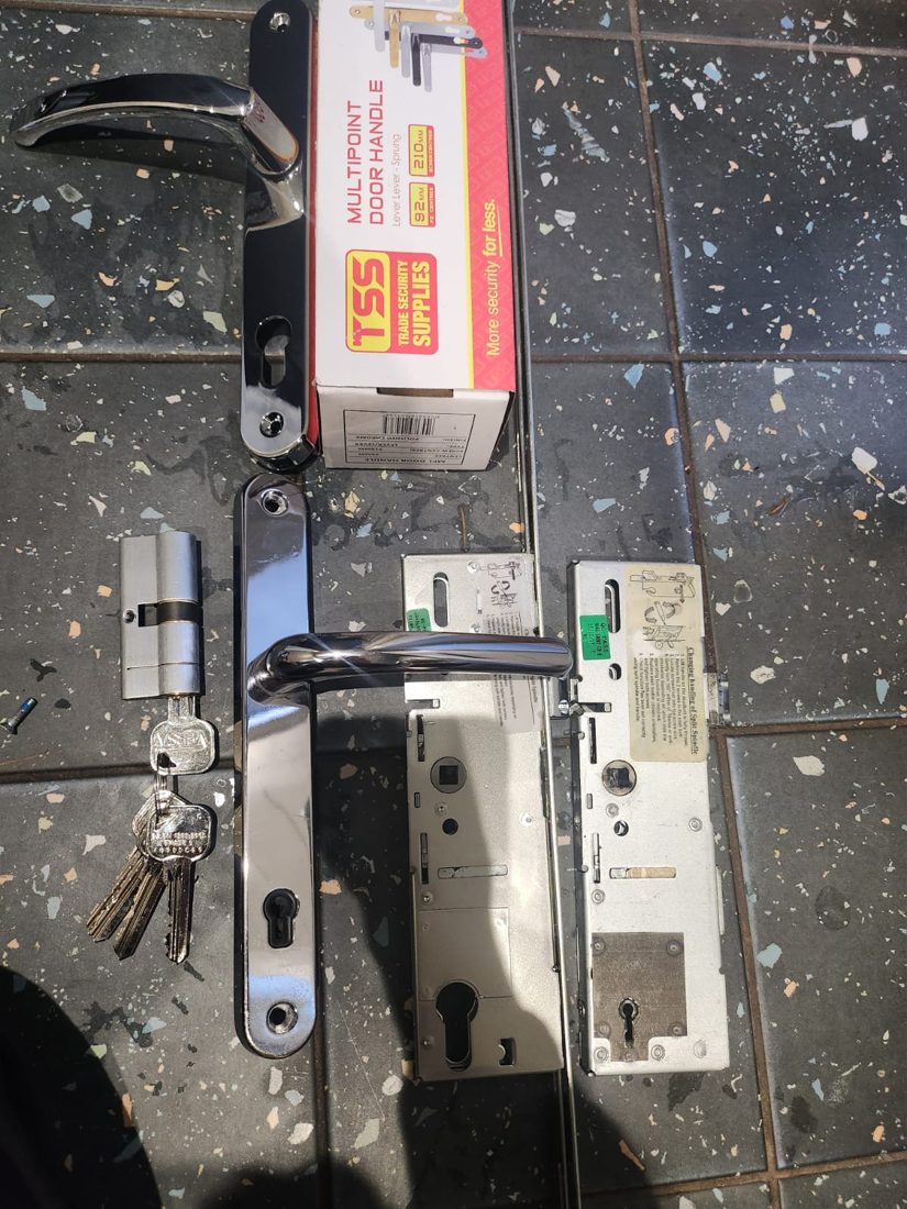Gained entry none destructively to the front composite door and replaced /converted the faulty era vectis gearbox also fitted new euro profile handles and a new euro cylinder — Lockout in Halifax by LocksmithLocal