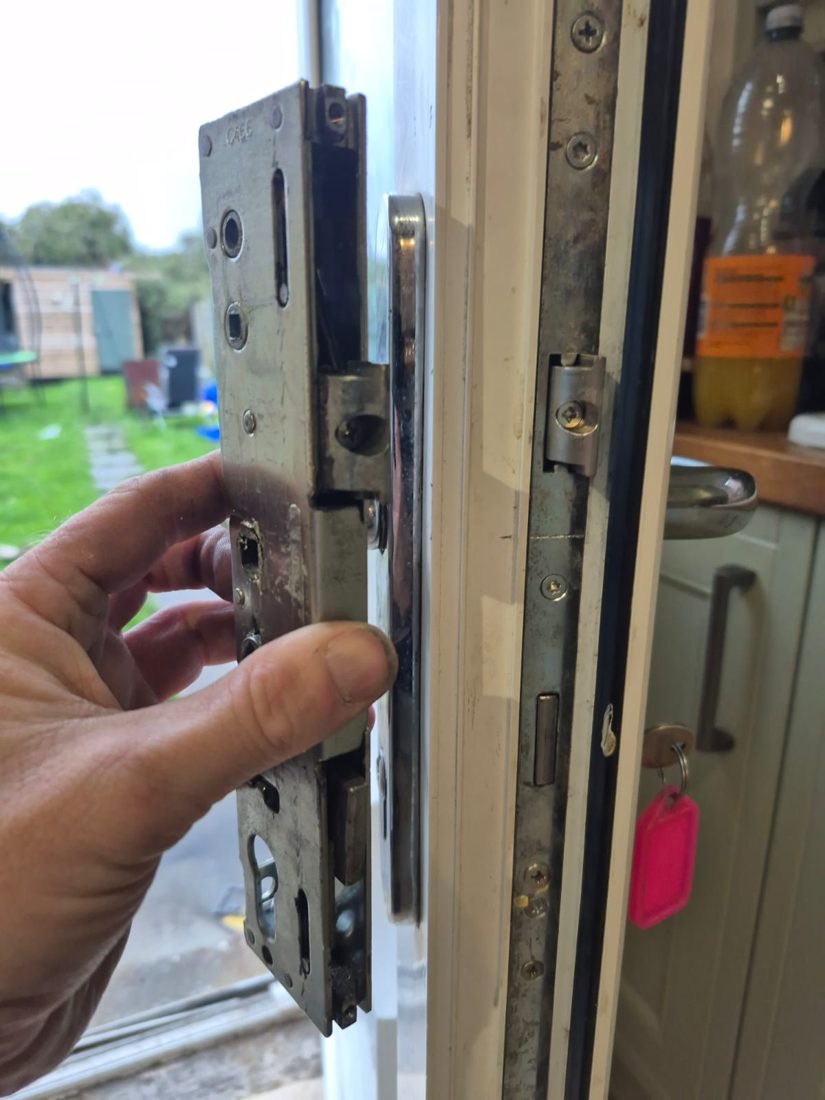 LM casse replaced — Lock Change by LocksmithLocal