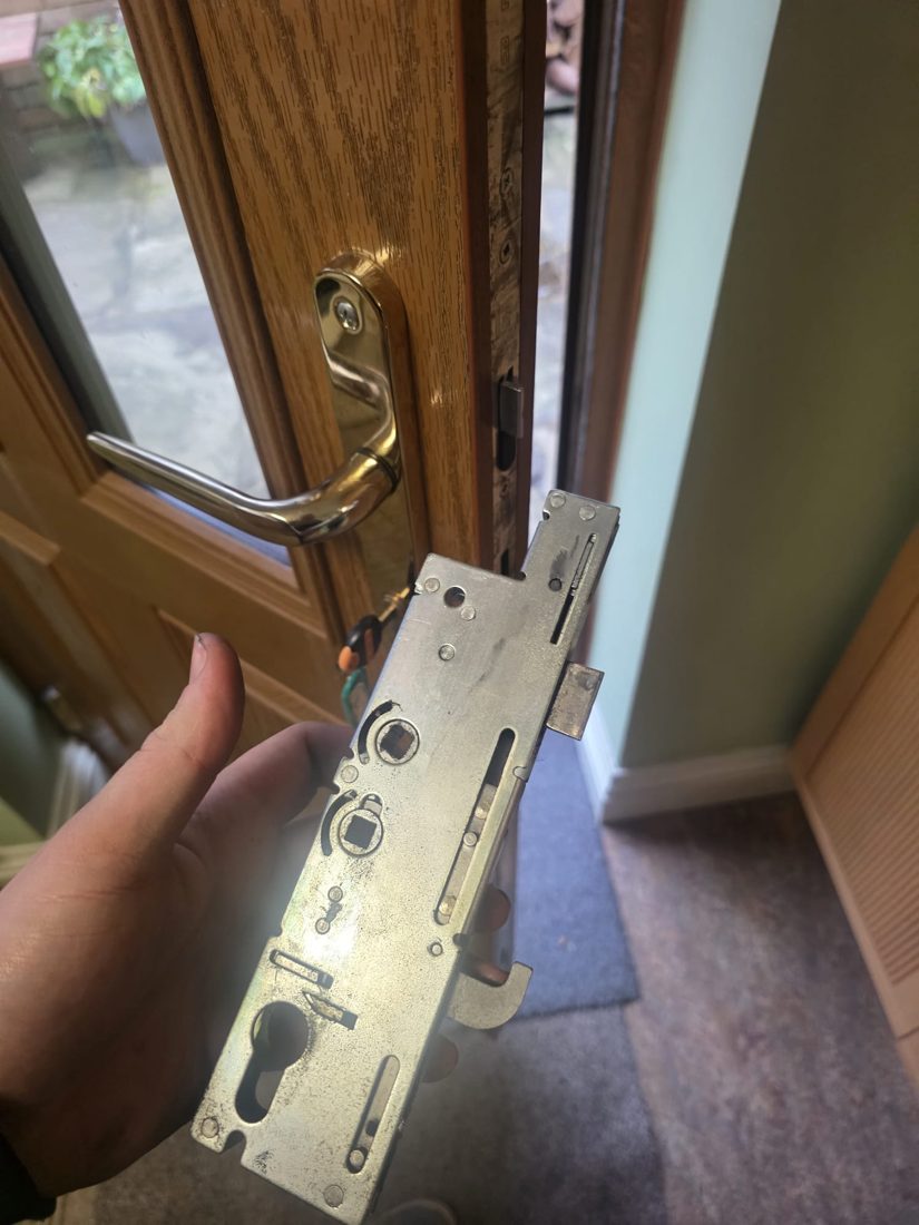 Failed gearbox replaced — uPVC Repair in Halifax by LocksmithLocal