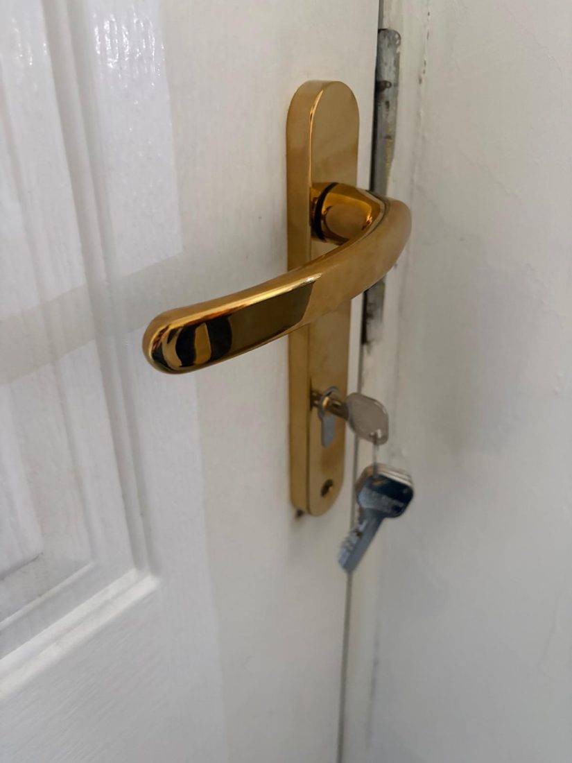 Lock and handle changed on side composite door — Lock Change in Halifax by LocksmithLocal