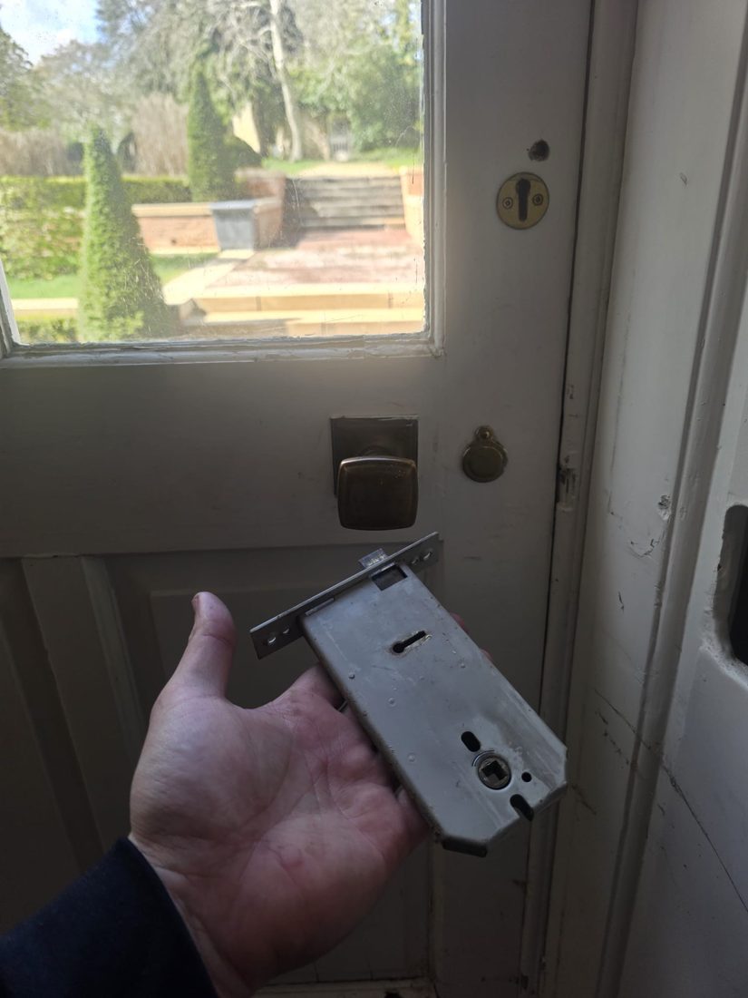 Union horizontal lock fitted — Lock Change in Halifax by LocksmithLocal